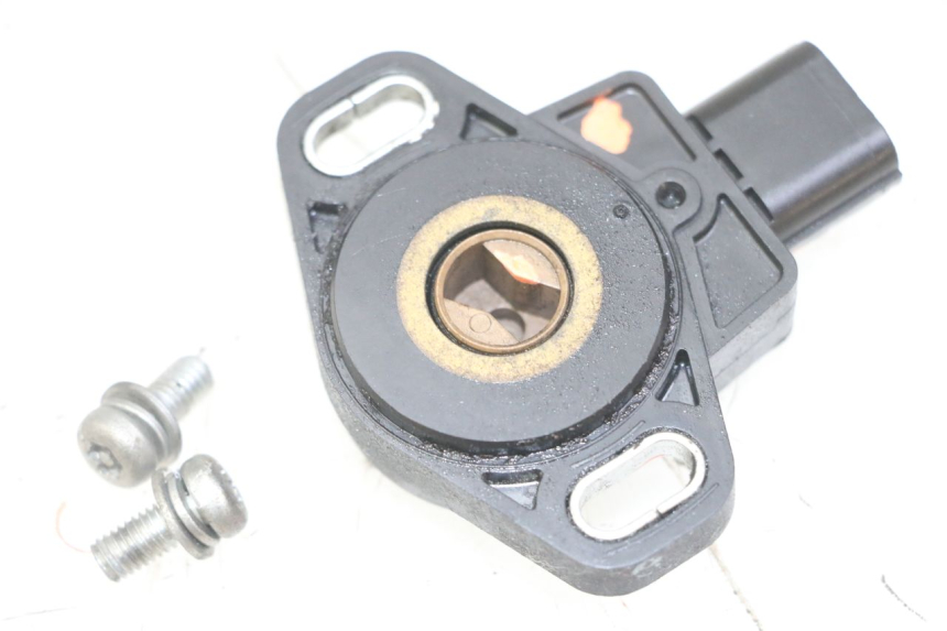 photo de SENSOR TPS HONDA CBF 500 (2004 - 2007) - Ampliação técnica