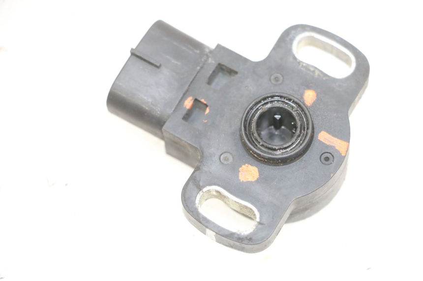 photo de SENSOR TPS YAMAHA FJR ABS 1300 (2006 - 2012) - Zoom do estado de desgaste