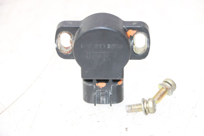 photo de SENSOR TPS YAMAHA FJR 1300 (2001 - 2005) - Zoom do estado de desgaste