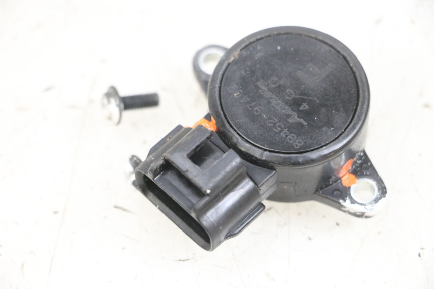photo de SENSOR TPS YAMAHA X-MAX XMAX 125 (2010 - 2013) - Vista principal