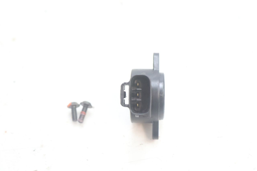 photo de SENSOR TPS YAMAHA XMAX X-MAX 125 (2006 - 2009) - Outro ângulo de visão