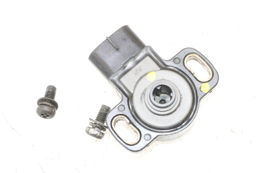 photo de SENSOR TPS YAMAHA XJR 1300 (1998 - 2002) - Zoom do estado de desgaste