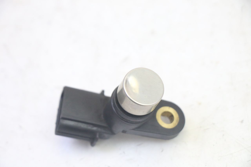 photo de SENSOR DE VELOCIDADE HONDA FES S-WING SWING ABS 125 (2007 - 2015) - Ampliação técnica