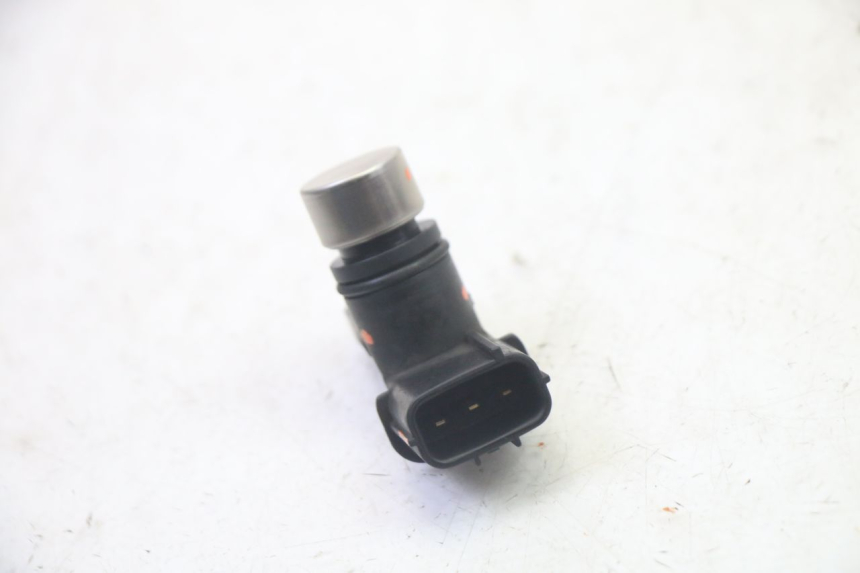 photo de SENSOR DE VELOCIDADE HONDA FES S-WING SWING ABS 125 (2007 - 2015) - Ampliação técnica