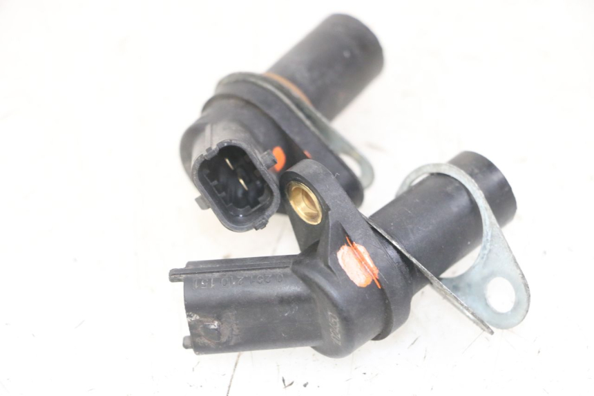 photo de SENSOR DE VELOCIDADE PIAGGIO MP3 LT 300 (2010 - 2016) - Outro ângulo de visão