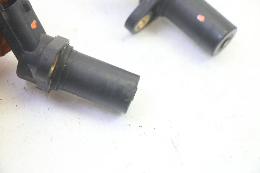 photo de SENSOR DE VELOCIDADE PIAGGIO MP3 LT 400 (2007 - 2012) - Vista geral