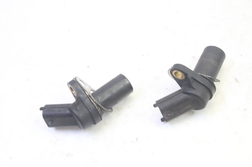 photo de SENSOR DE VELOCIDADE PIAGGIO MP3 RL 250 (2006 - 2010) - Detalhe da peça