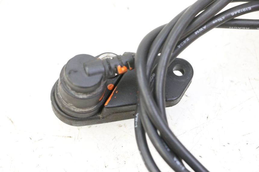 photo de SENSOR DE VELOCIDADE RIEJU MRT 50 (2018 - 2021) - Zoom do estado de desgaste