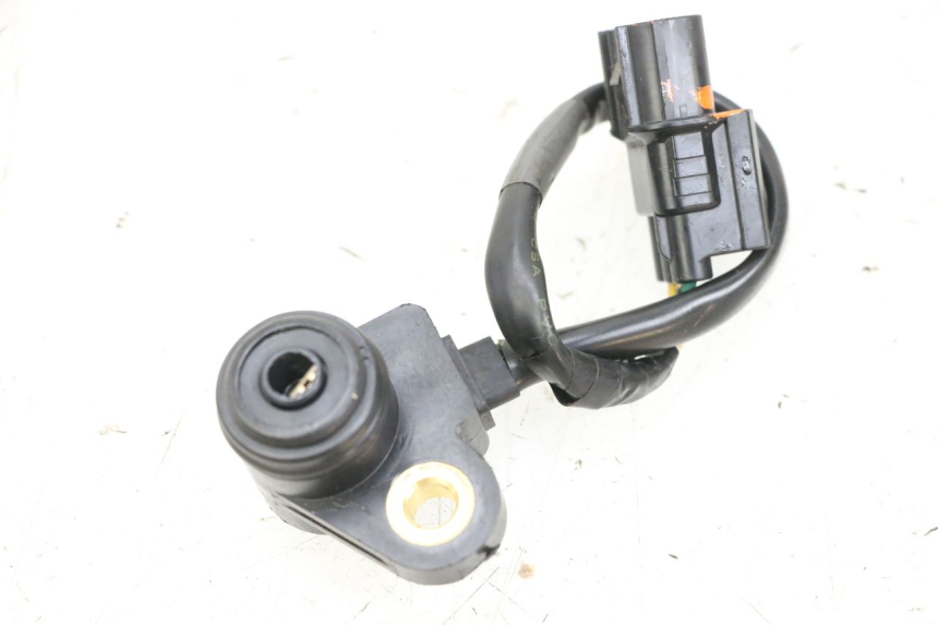 photo de SENSOR DE POSIÇÃO ROLL LOCK PIAGGIO MP3 HPE 300 (2019 - 2026) - Outro ângulo de visão