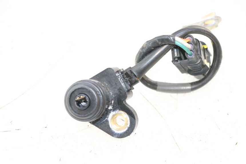 photo de SENSOR DE POSIÇÃO ROLL LOCK PIAGGIO MP3 HPE 530 (2022 - 2026) - Detalhe da peça