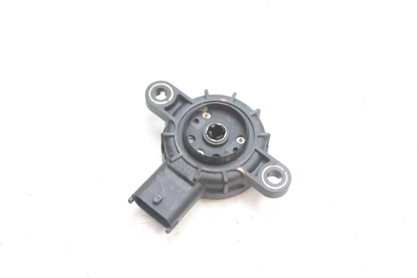 photo de SENSOR DE POSIÇÃO ROLL LOCK PIAGGIO MP3 LT 400 (2007 - 2012) - Zoom do estado de desgaste