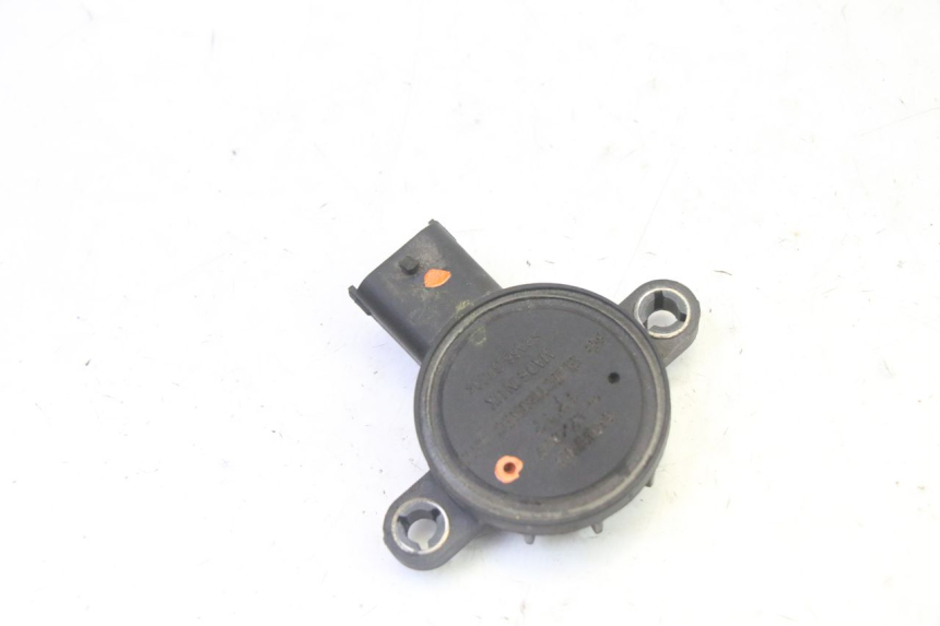 photo de SENSOR DE POSIÇÃO ROLL LOCK PIAGGIO MP3 125 (2006 - 2014) - Detalhe da peça