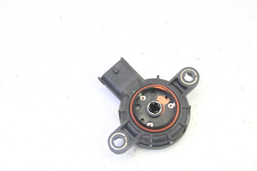 photo de SENSOR DE POSIÇÃO ROLL LOCK PIAGGIO MP3 125 (2006 - 2014) - Outro ângulo de visão