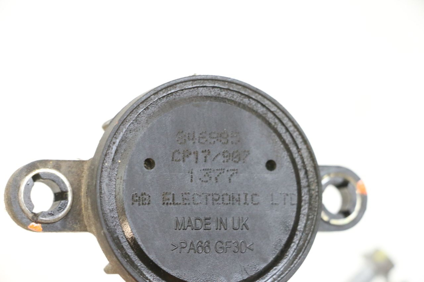 photo de SENSOR DE POSIÇÃO ROLL LOCK PIAGGIO MP3 125 (2006 - 2014) - Detalhe da peça