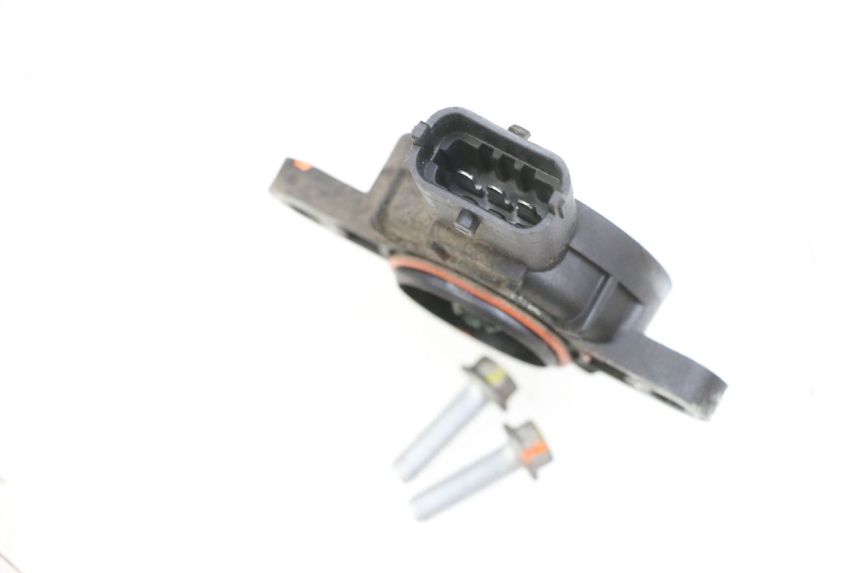 photo de SENSOR DE POSIÇÃO ROLL LOCK PIAGGIO MP3 125 (2006 - 2014) - Outro ângulo de visão