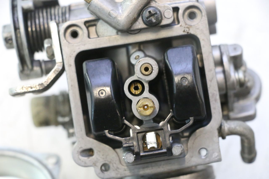 photo de CARBURADOR APRILIA ATLANTIC S 125 (2010 - 2013) - Zoom do estado de desgaste