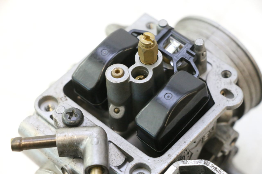 photo de CARBURADOR APRILIA ATLANTIC S 125 (2010 - 2013) - Pontos de fixação