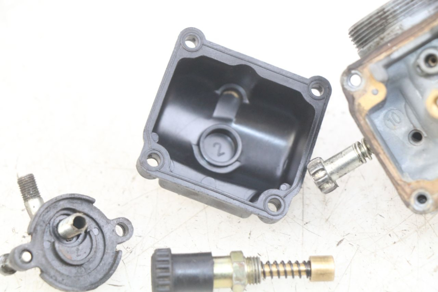 photo de CARBURADOR MBK BOOSTER SPIRIT 50 (1999 - 2003) - Detalhes característicos