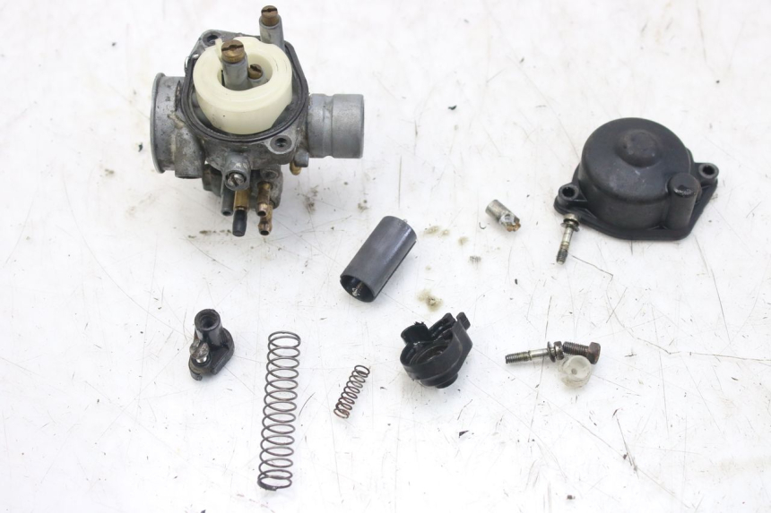 photo de CARBURADOR MBK BOOSTER SPIRIT 50 (2004 - 2017) - Pontos de fixação