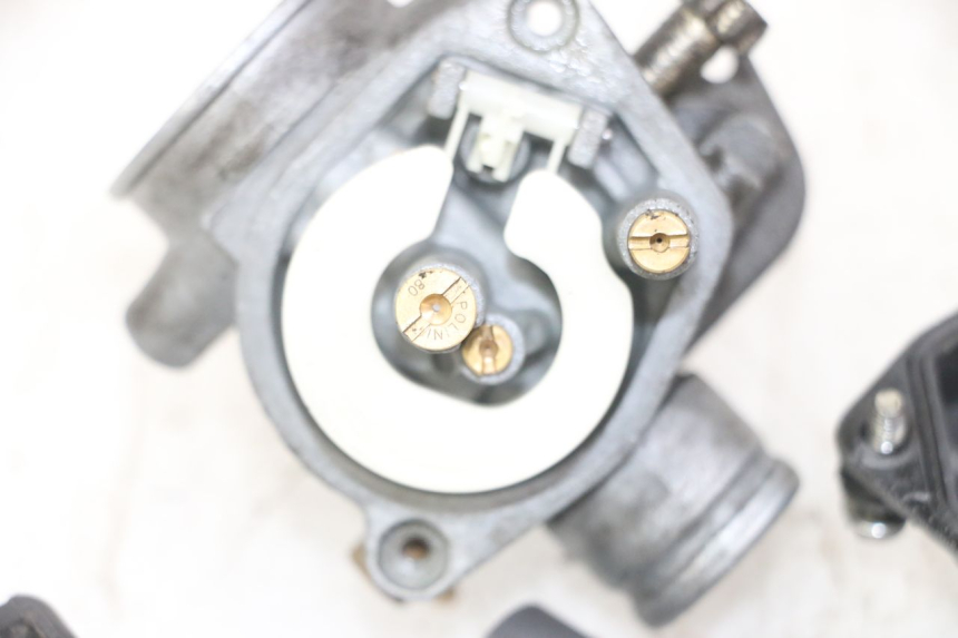 photo de CARBURADOR MBK BOOSTER SPIRIT NAKED 50 (2004 - 2017) - Vista de perto