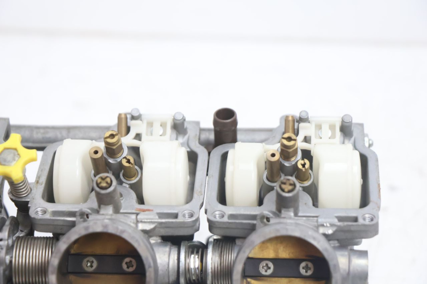 photo de CARBURADOR HONDA CB F HORNET 600 (2005 - 2006) - Detalhes característicos
