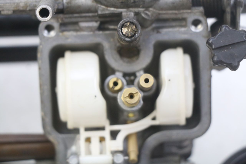 photo de CARBURADOR HONDA CBF 500 (2004 - 2007) - Inspeção visual
