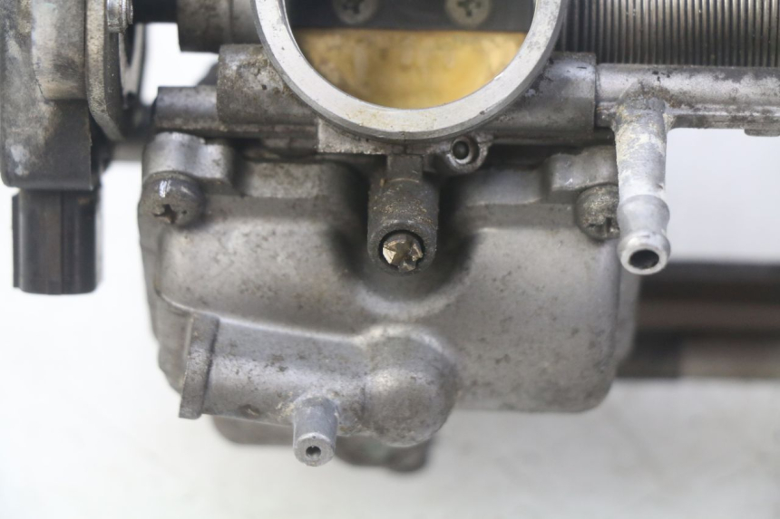 photo de CARBURADOR HONDA CBF 500 (2004 - 2007) - Estado da superfície