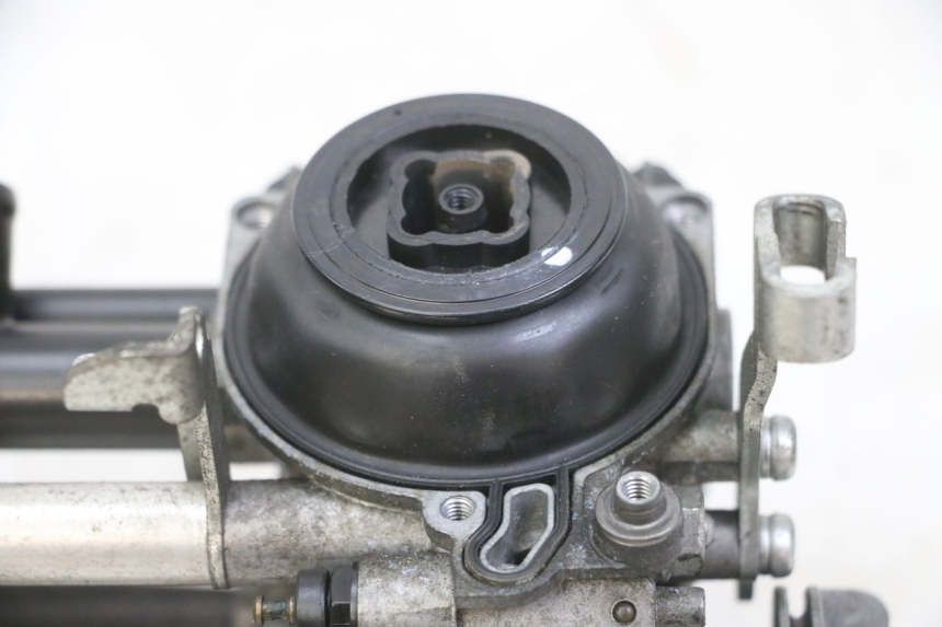 photo de CARBURADOR HONDA CBF 500 (2004 - 2007) - Inspeção visual