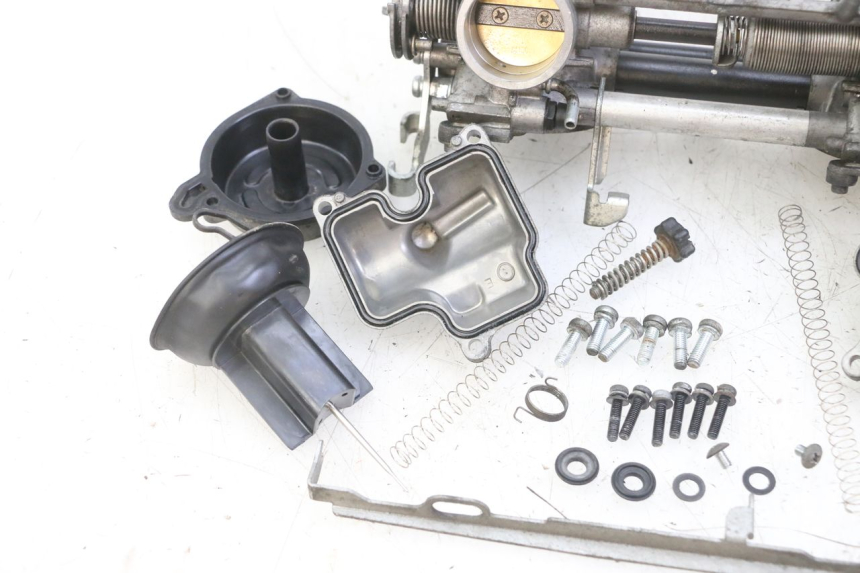 photo de CARBURADOR HONDA CBF 500 (2004 - 2007) - Detalhe da peça