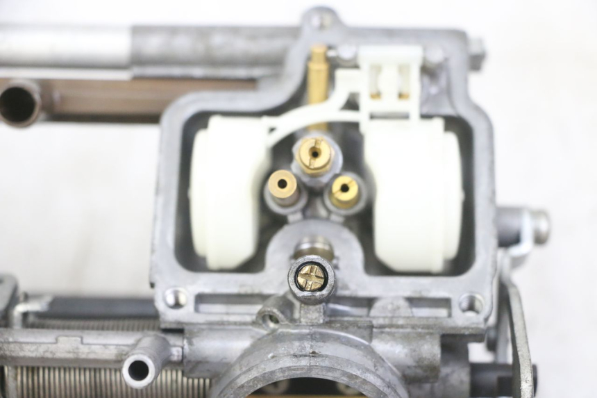 photo de CARBURADOR HONDA CBF 500 (2004 - 2007) - Outro ângulo de visão