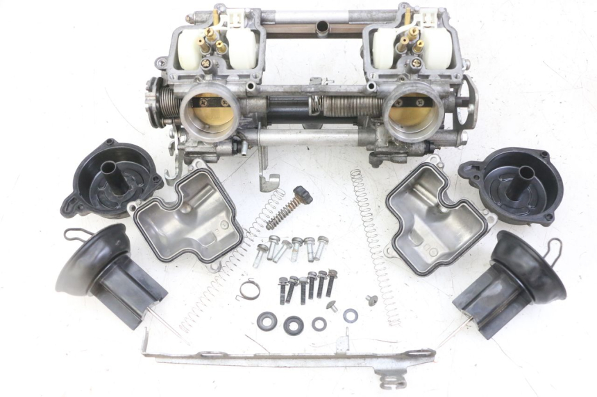 photo de CARBURADOR HONDA CBF 500 (2004 - 2007) - Pontos de fixação
