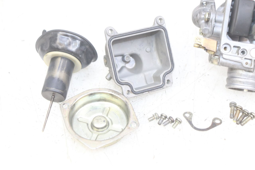 photo de CARBURADOR PEUGEOT CITYSTAR AIR 125 (2014 - 2017) - Vista de perto