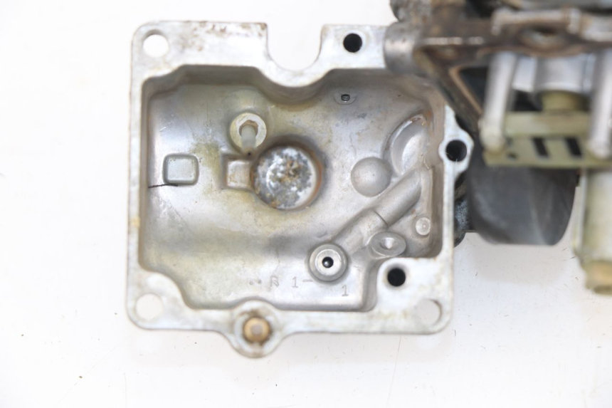 photo de CARBURADOR SUZUKI DR DJEBEL 600 (1985 - 1990) - Detalhes característicos