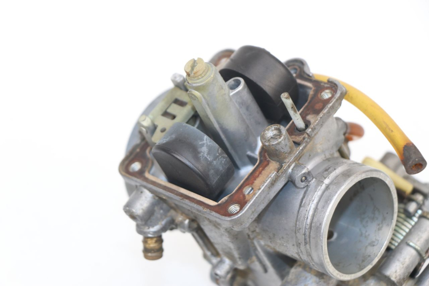 photo de CARBURADOR SUZUKI DR DJEBEL 600 (1985 - 1990) - Estado da superfície
