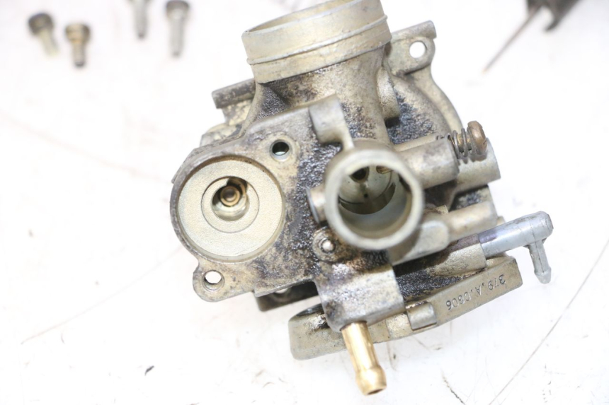 photo de CARBURADOR PEUGEOT ELYSTAR 50 (2002 - 2014) - Detalhes característicos