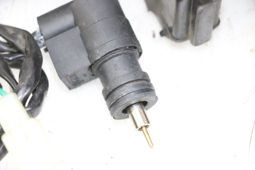 photo de CARBURADOR EUROCKA RETRO 50 (2007 - 2014) - Detalhes característicos