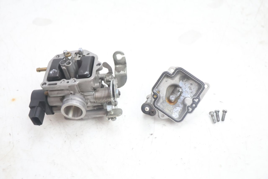 photo de CARBURADOR SYM FIDDLE 3 III 50 (2014 - 2020) - Peça verificada