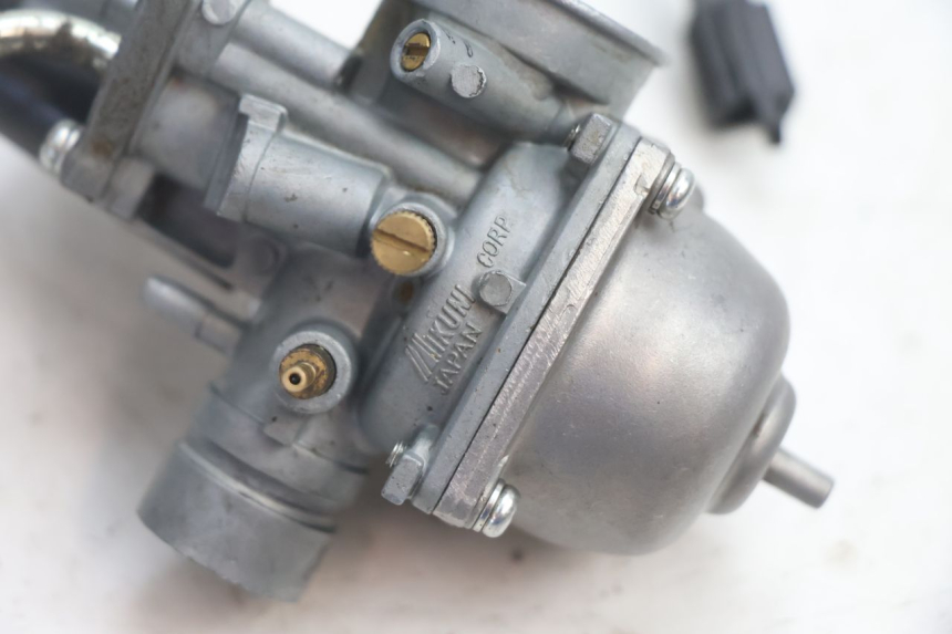 photo de CARBURADOR VASTRO GP 2T 50 (2013 - 2017) - Zoom do estado de desgaste