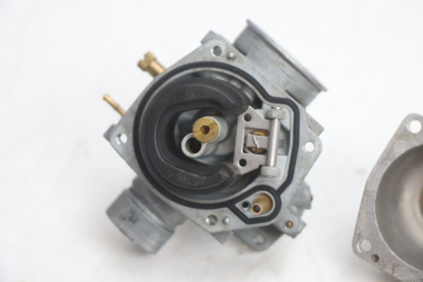 photo de CARBURADOR VASTRO GP 2T 50 (2013 - 2017) - Marcações e referências