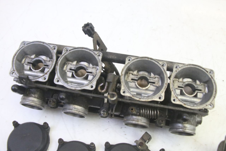 photo de CARBURADOR KAWASAKI GPX R WARBIRD 600 (1988 - 1993) - Detalhes característicos