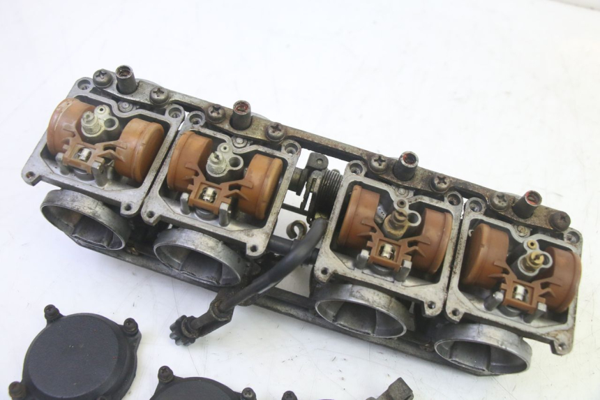 photo de CARBURADOR KAWASAKI GPX R WARBIRD 600 (1988 - 1993) - Estado da superfície