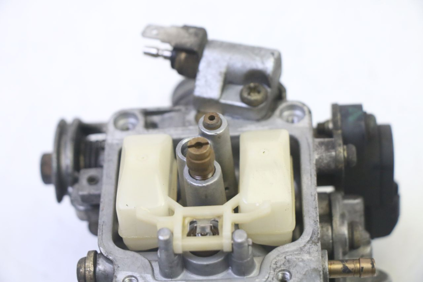 photo de CARBURADOR KYMCO GRAND DINK 125 (2008 - 2014) - Peça verificada