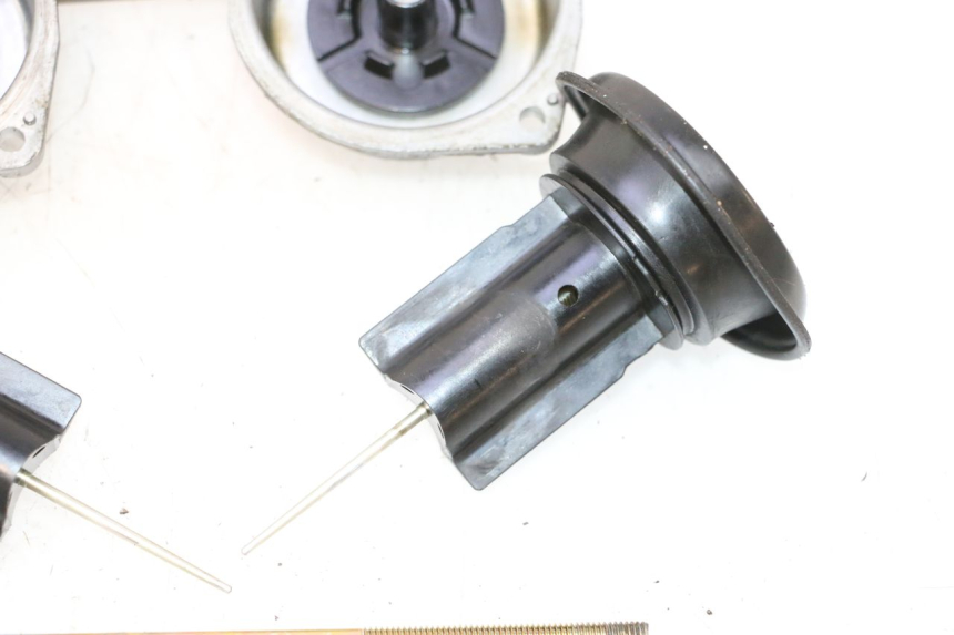 photo de CARBURADOR SUZUKI GS GSE 500 (2001 - 2003) - Vista geral