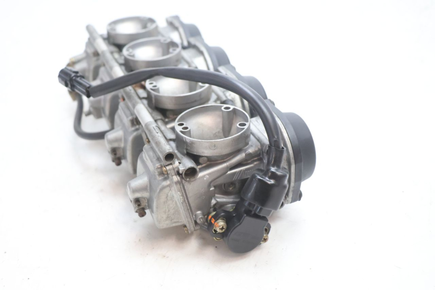 photo de CARBURADOR SUZUKI GSF N BANDIT 1200 (2001 - 2005) - Pontos de fixação