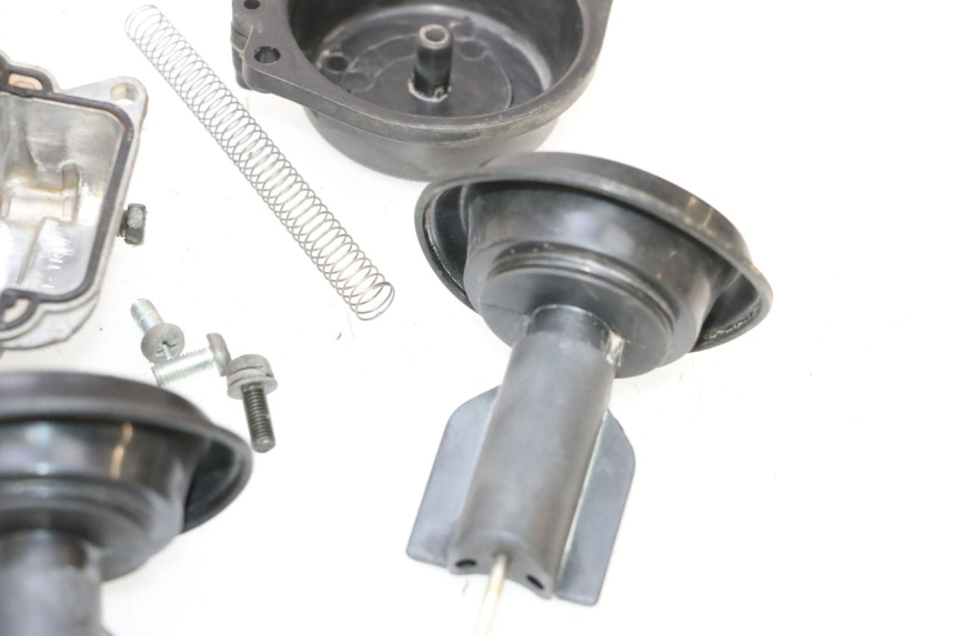 photo de CARBURADOR SUZUKI GSX F GSXF 750 (1988 - 1998) - Pontos de fixação