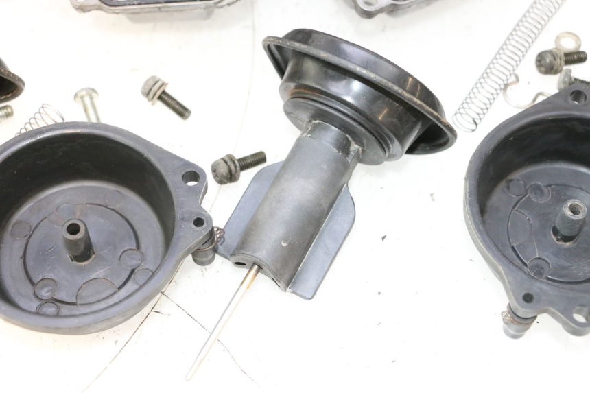 photo de CARBURADOR SUZUKI GSX F GSXF 750 (1988 - 1998) - Marcações e referências