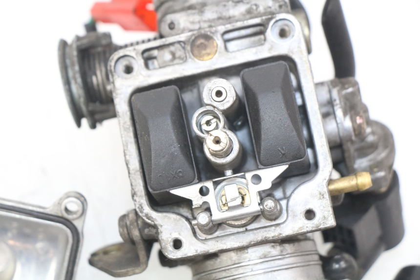 photo de CARBURADOR HAOTIAN HT125T-2 125 - Ampliação dos componentes
