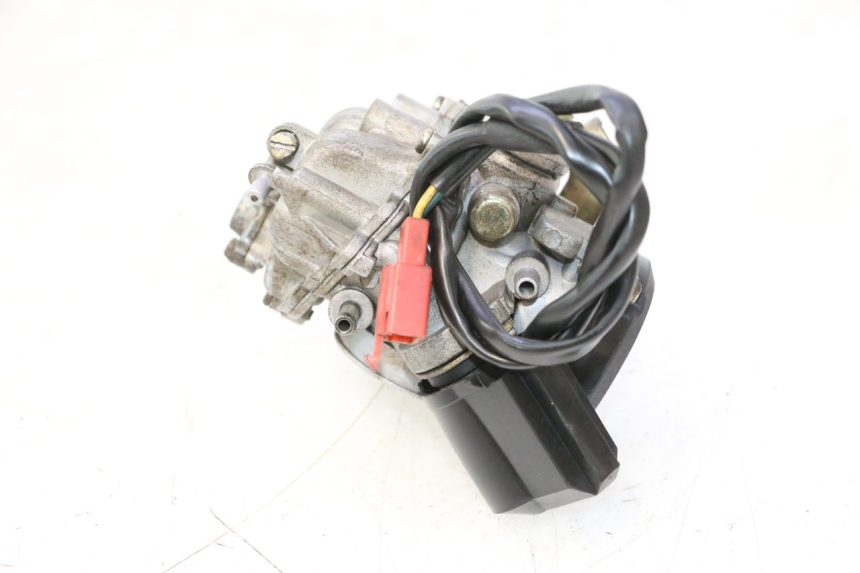 photo de CARBURADOR BAOTIAN HUASHA HS50QT-7 50 - Vista geral