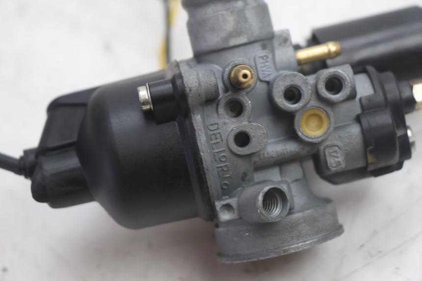 photo de CARBURADOR PEUGEOT KISBEE 2T 50 (2010 - 2017) - Zoom do estado de desgaste