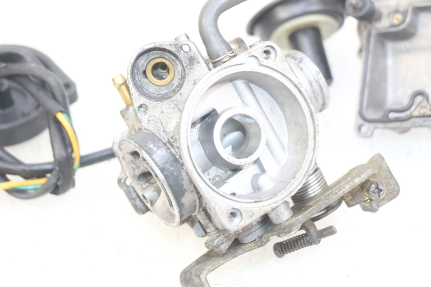 photo de CARBURADOR PEUGEOT KISBEE 4T 50 (2010 - 2017) - Vista do produto